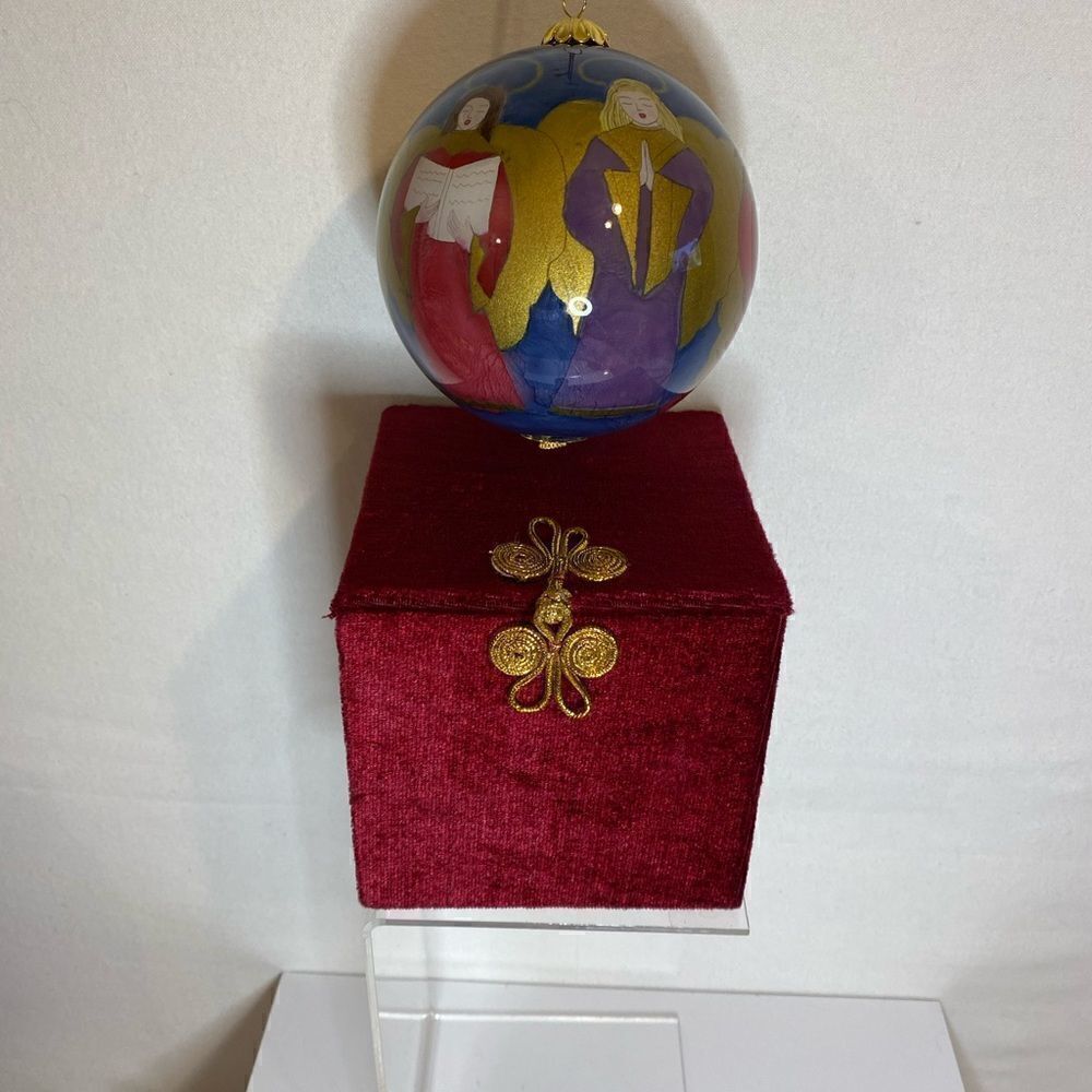 Li Bien Christmas Angel 2000 Ornament - Picture 5 of 7